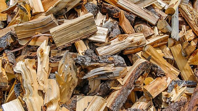 Сонник — к чему снятся дрова