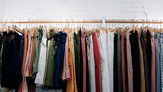 Как трактовать сон, в котором примеряешь одежду — 26 значений