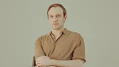 Актёр Михаил Тройник посоветовал места для отдыха в Москве и Рыбинске