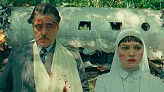 Тёмная сказка: за что фильм «Финикийская схема» сорвал овации в Каннах
