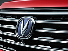 Changan прокомментировал видео с «расплавившимся на жаре» автомобилем